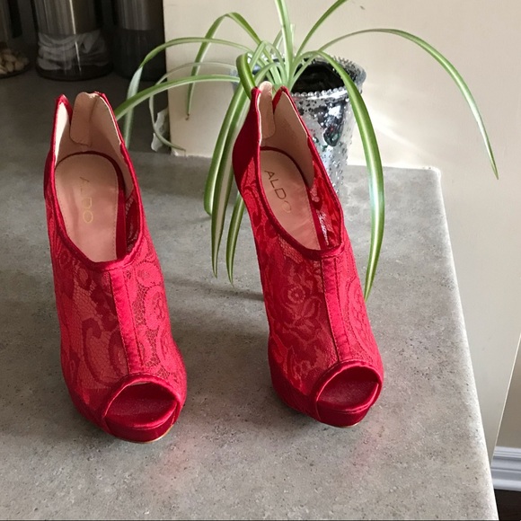 Aldo red lace shoes size 7.5 - Picture 5 of 5